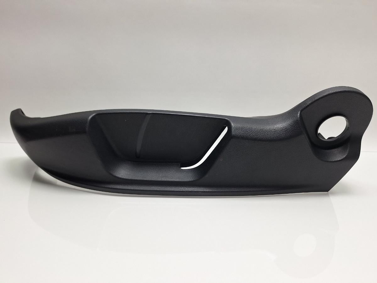Ornament scaun stanga VOLKSWAGEN JETTA IV 162, 163, AV3, AV2 2012 1.6 TDI CAYC 77KW|105HP 2012