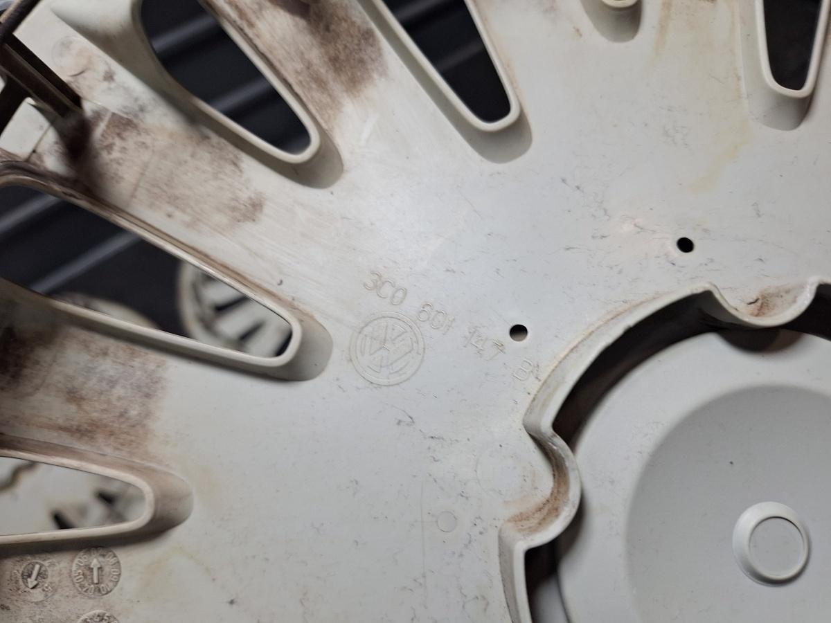 Capace roti originale R16 VOLKSWAGEN PASSAT Variant 3C5 2005 - 20111.9 TDI BKC, BLS, BXE 3C0601147B