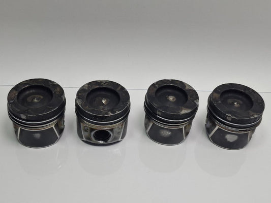 Pistoane SKODA OCTAVIA III 5E3, NL3, NR3 2012 - > 1.6 TDI DDYA 04L107065D