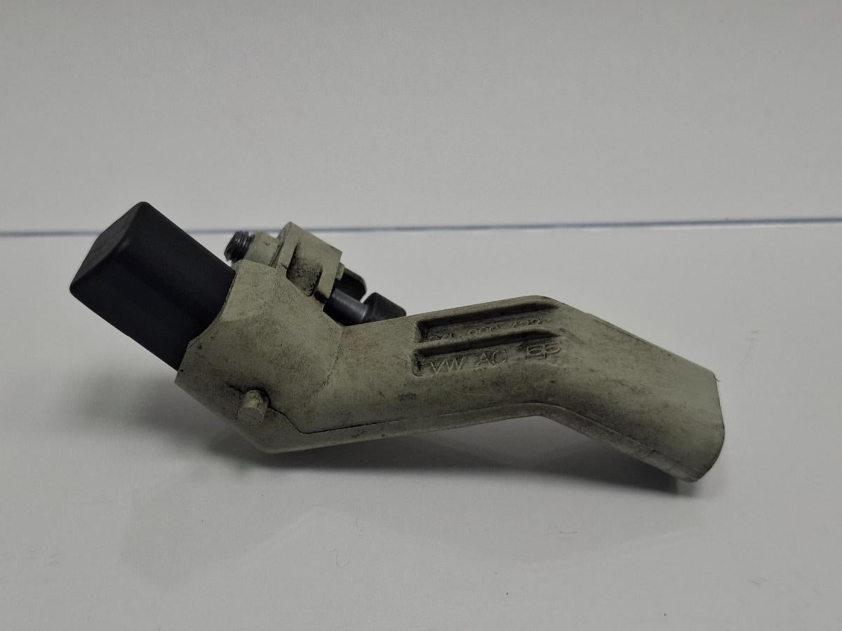 Senzor rotatie vibrochen SKODA OCTAVIA III 5E3, NL3, NR3 2012 - >1.6 TDI DDYA 04L906433