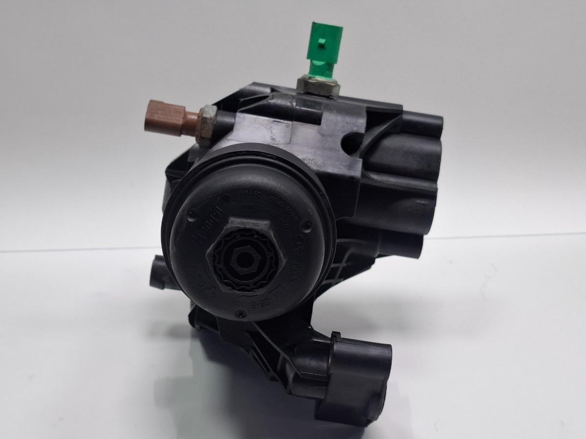 Carcasa filtru ulei cu termoflot SKODA OCTAVIA Combi 5E5 2012 - >2.0 TDI CKFC, CRMB, CYKA 03N117021