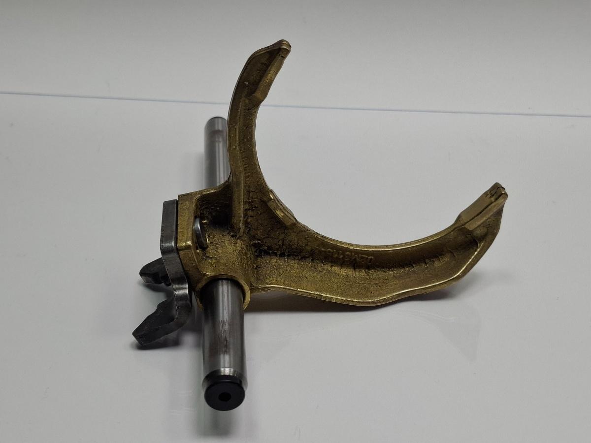Furca cuplare trepte 1/2 VOLKSWAGEN TOURAN 1T1, 1T2 2003 - 20102.0 TDI BMM  02M311549M