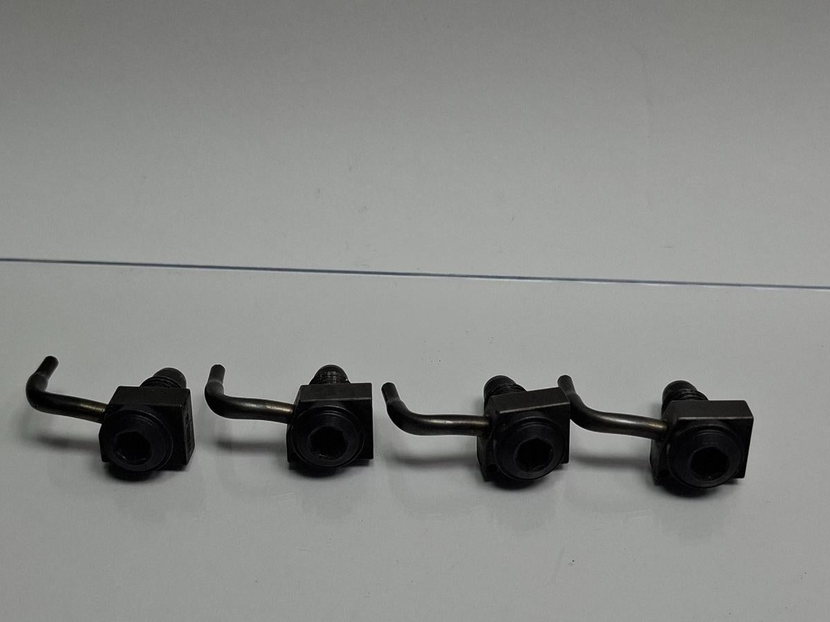 Diuze ulei cilindri VOLKSWAGEN GOLF VI 5K1 2008 - 20132.0 TDI CBDC, CLCA  038103157B