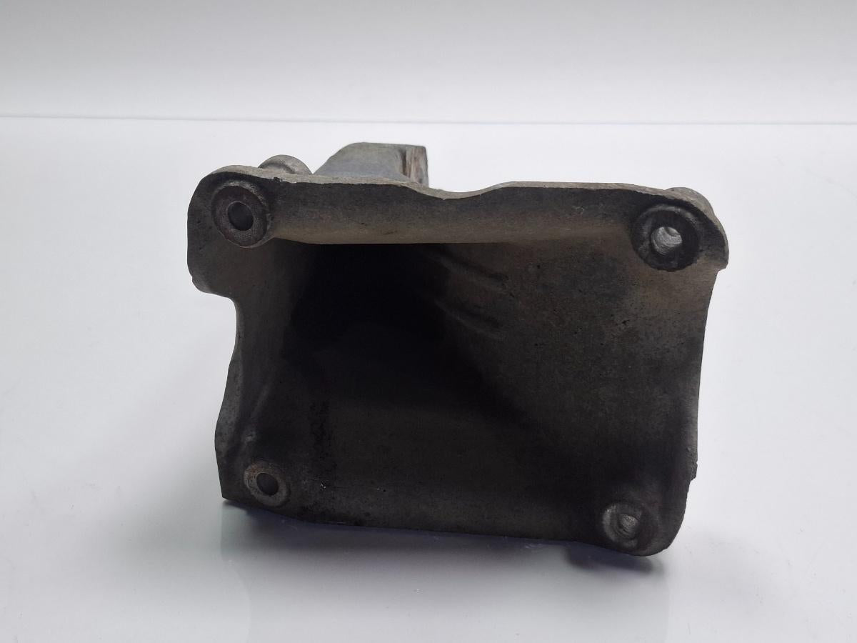 Suport motor dreapta VOLKSWAGEN CADDY II Box 9K9A 1995 - 20041.9 SDI AEY, AYQ 1H0199354A