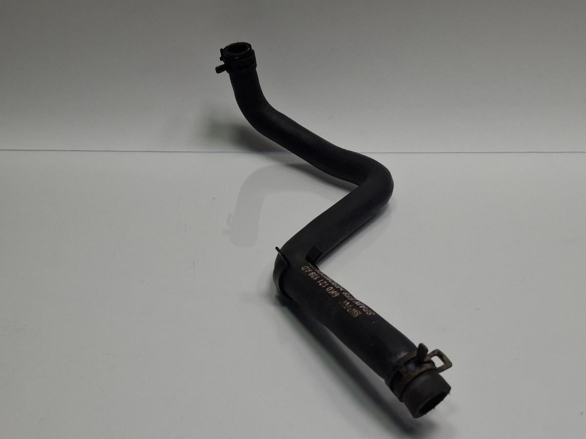 Furtun apa VOLKSWAGEN CADDY II Box 9K9A 1995 - 20041.9 SDI AEY, AYQ 6K0121109AD