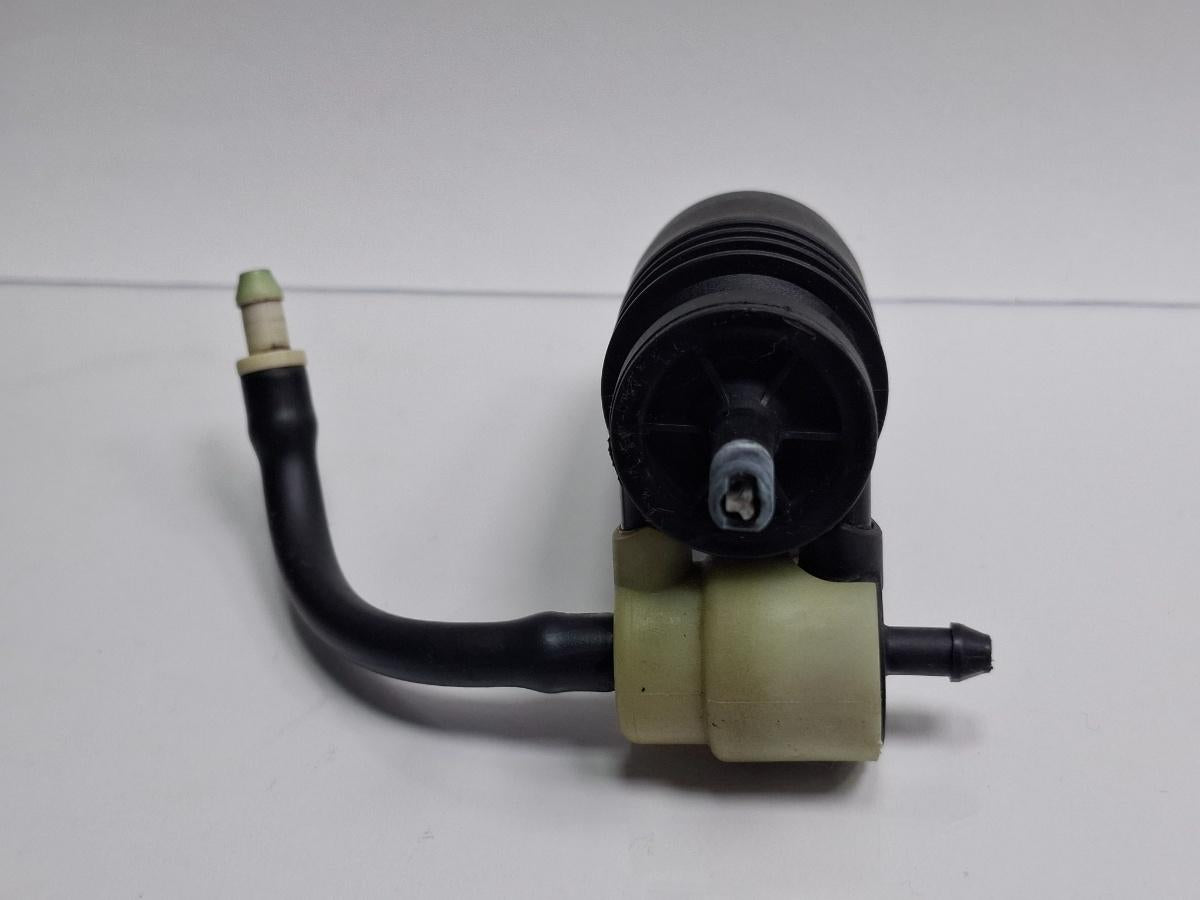 Pompita lichid parbiz VOLKSWAGEN CADDY II Box 9K9A 1995 - 2004 1.9 SDI AEY, AYQ 1K6955651