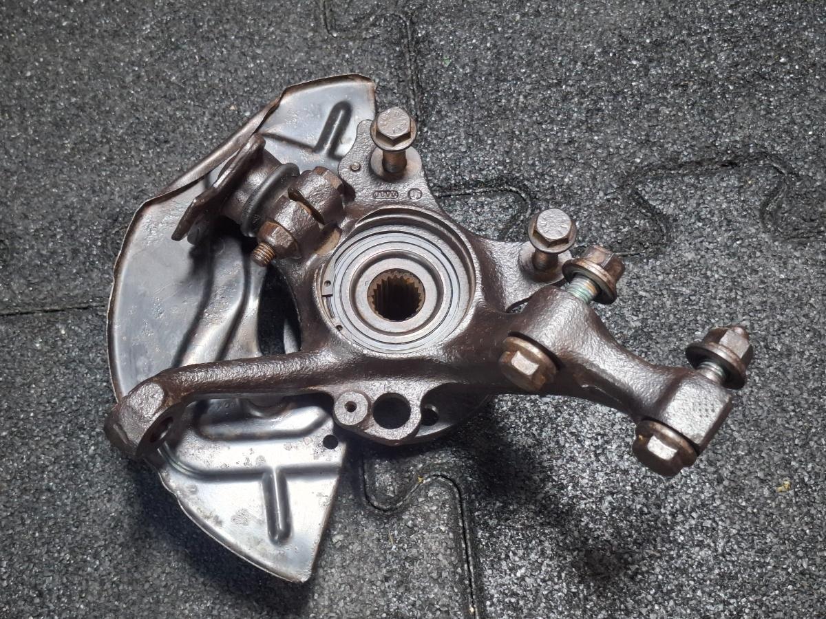 Fuzeta dreapta fata VOLKSWAGEN CADDY II Box 9K9A 1995 - 20041.9 SDI AEY, AYQ 357407256C