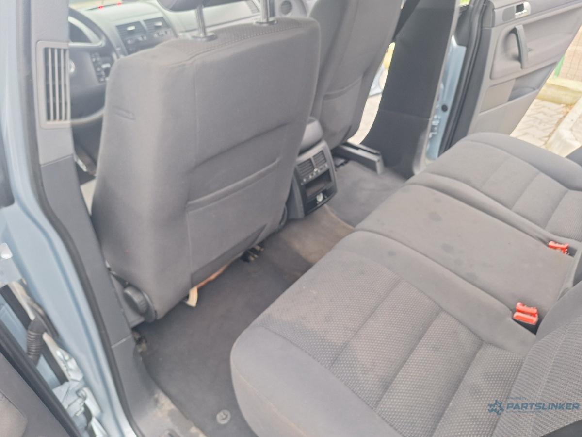 Dezmembrez VOLKSWAGEN TOUAREG 7LA 2006 2.5 R5 TDI BAC 128KW|174HP