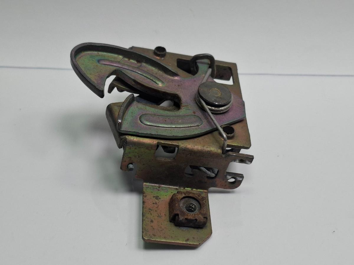 Broasca capota VOLKSWAGEN SHARAN 7M8, 7M9, 7M6 1995 - 20102.0 TDI BRT 7M0823509