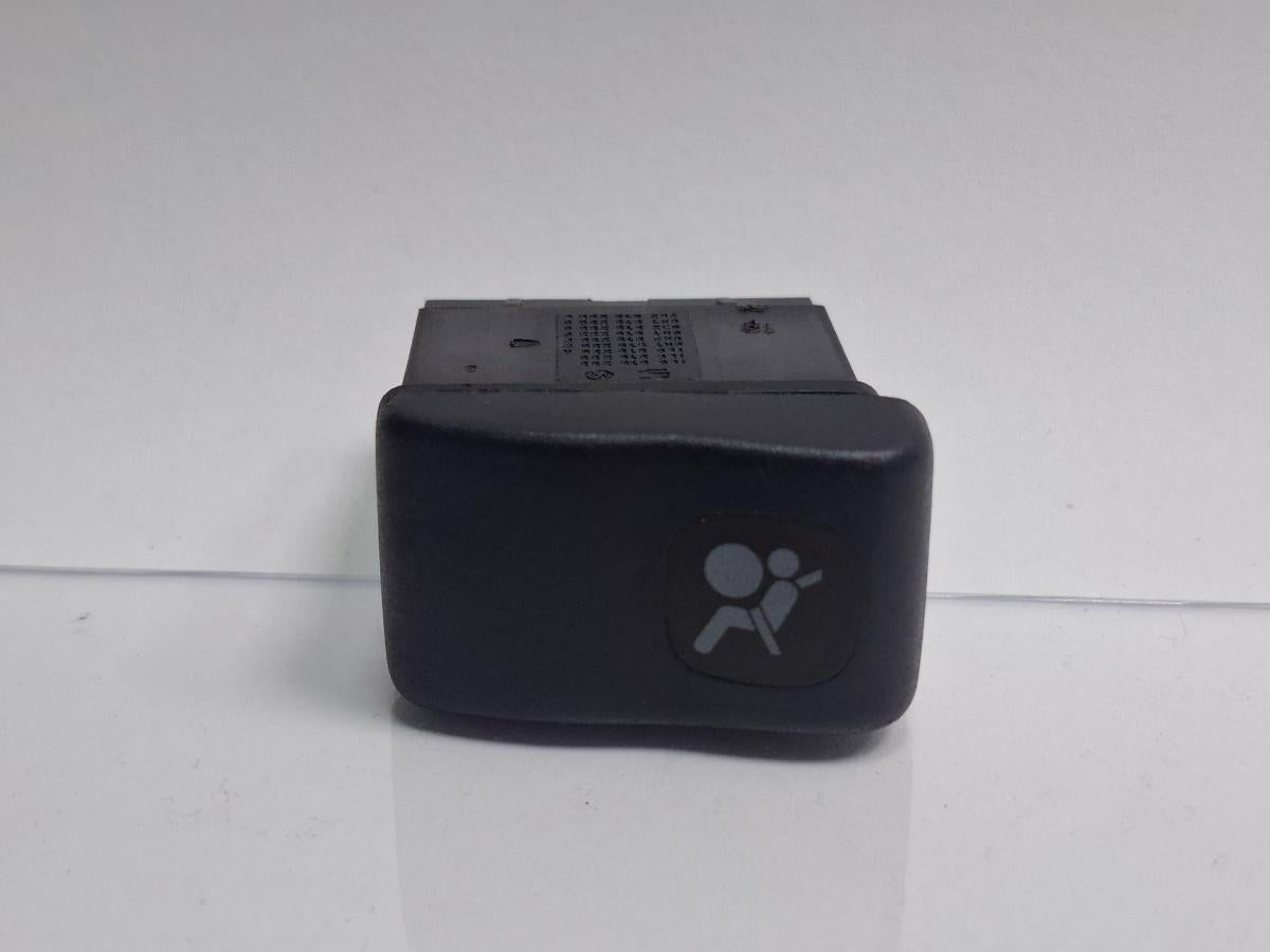 Buton airbag pasager VOLKSWAGEN CADDY II Box 9K9A 1995 - 20041.9 SDI AEY, AYQ 6K1919235A , 1L0919233
