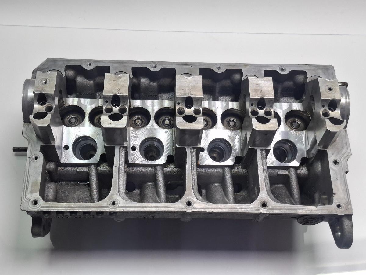 Chiulasa motor VOLKSWAGEN CADDY III Box 2KA, 2KH, 2CA, 2CH 2004 - 2010 2.0 SDI BDJ, BST 038103373R