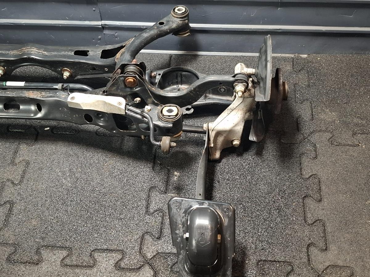 Punte spate VOLKSWAGEN PASSAT Variant 3G5 2014 - >2.0 TDI CRLB, DBGA, DFGA 3Q0505235