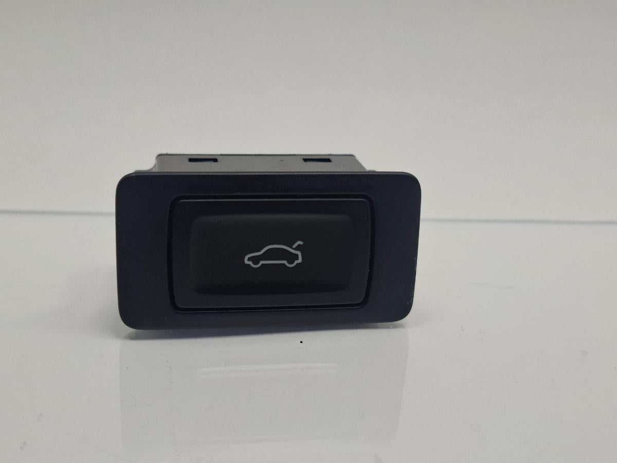 Buton deschidere haoin AUDI A4 IV Avant 8K5, B8 2011 2.0 TDI CAGA 105KW|143HP 2011
