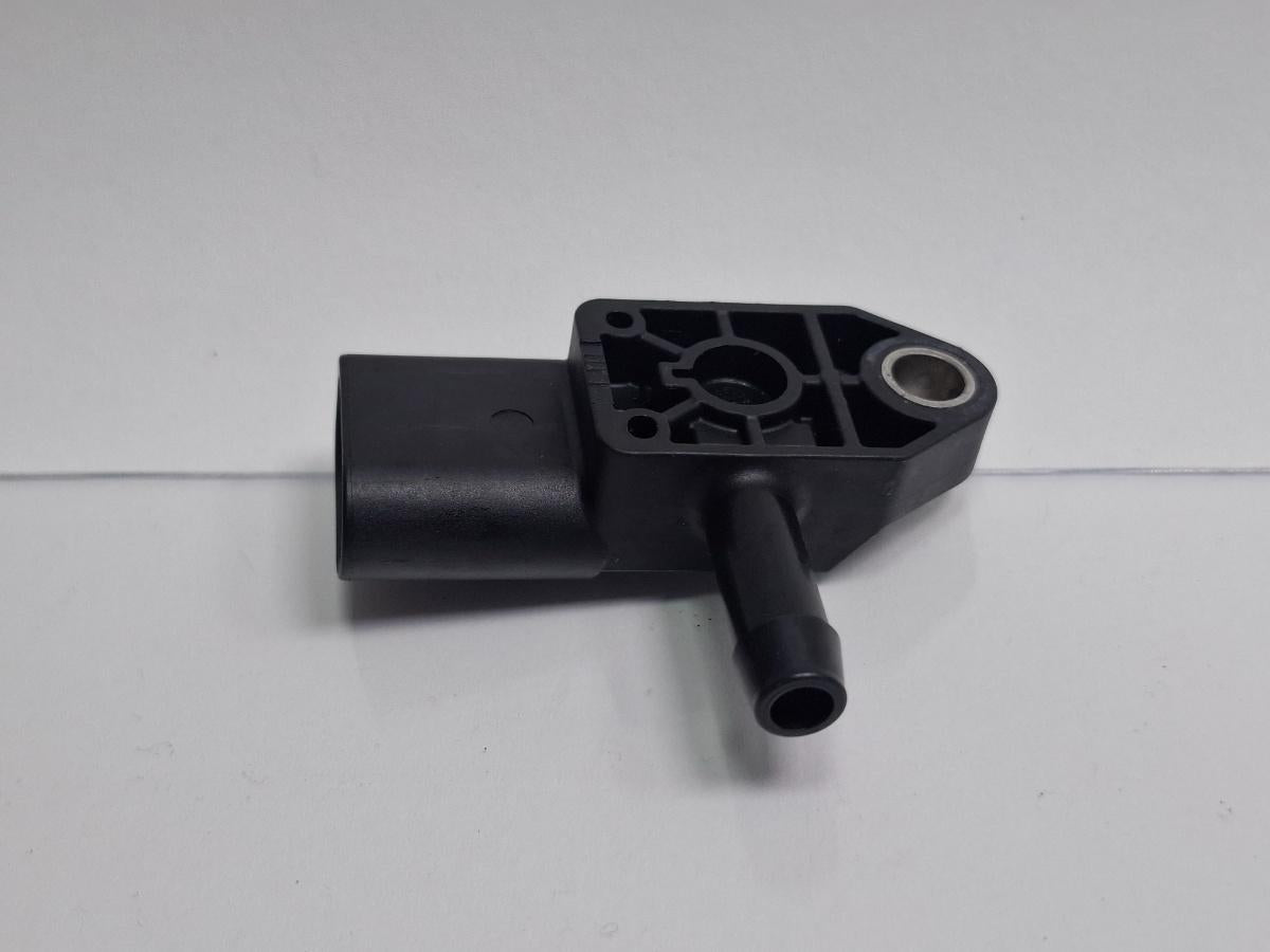 Senzor presiune gaze VOLKSWAGEN CADDY IV Estate SAB, SAJ 2015 - >2.0 TDI CUUD, DFSD BOSCH 0281006222 04L906051B