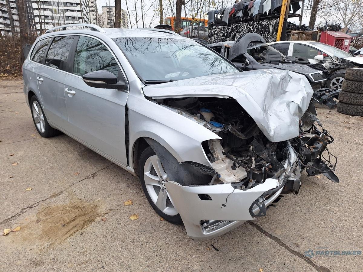 Dezmembrez VOLKSWAGEN PASSAT 365 2014 2.0 TDi BlueMotion CFFB 103KW|140HP