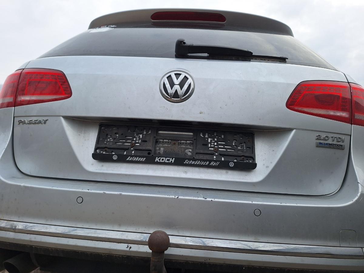 Haion portbagaj dezechipat cu luneta Volkswagen passat B7 365 variant / kombi  2010 - 2014 , gri LA7W
