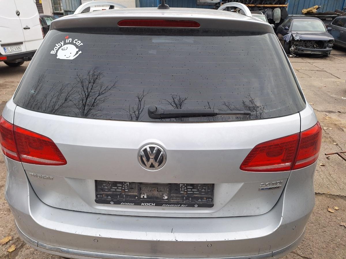 Haion portbagaj dezechipat cu luneta Volkswagen passat B7 365 variant / kombi  2010 - 2014 , gri LA7W
