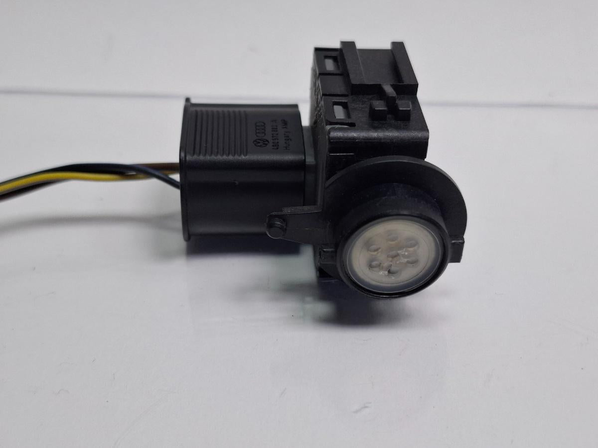 Senzor calitate aer AUDI A4 IV Avant 8K5, B8 2007 - 20152.0 TDI CAGA, CJCA, CMEA, CMFA 8K0907659A