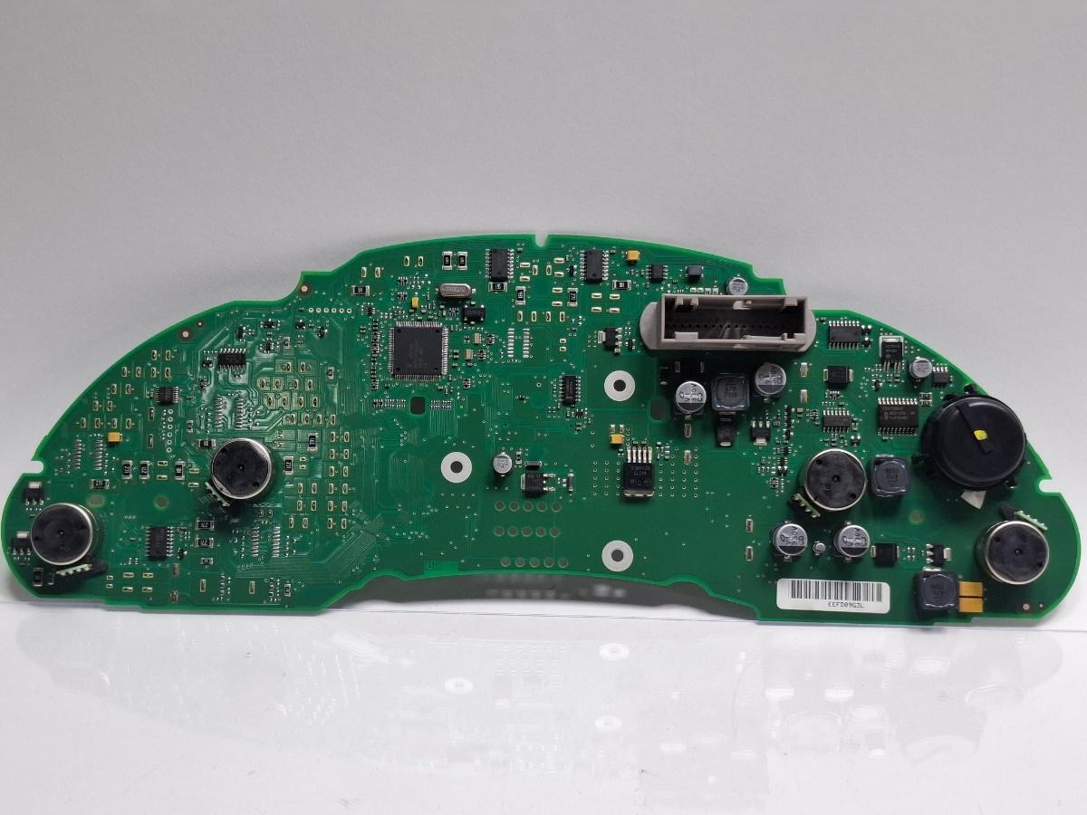 Placa ceasuri bord AUDI A4 IV Avant 8K5, B8 2007 - 20152.0 TDI CAGA, CJCA, CMEA, CMFA  8K0920981DX