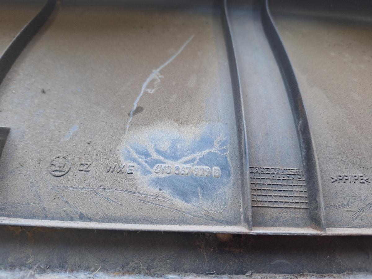 Ornamente capac hayon/portbagaj SKODA FABIA 6Y2 1999 - 2008 6Y0867979B