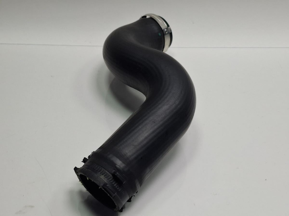 Furtun intercooler AUDI A4 IV Avant 8K5, B8 2007 - 20152.0 TDI CAGA, CJCA, CMEA, CMFA 8K0145737Q