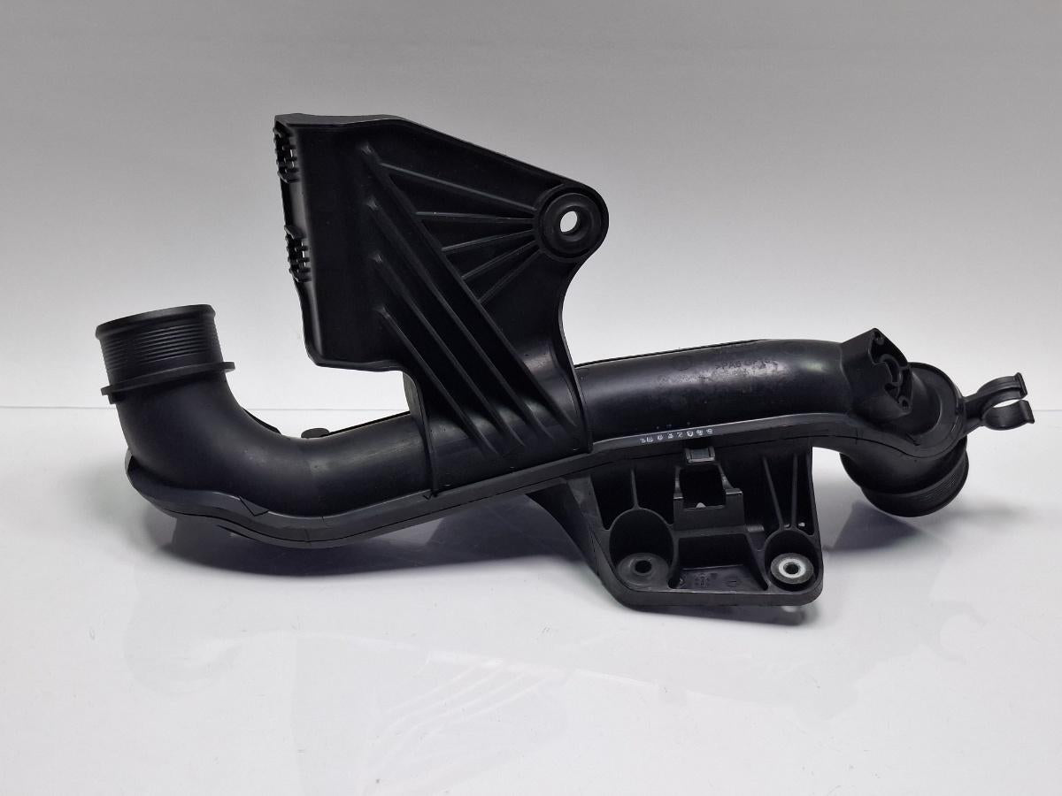 Conducta intercooler AUDI A4 IV Avant 8K5, B8 2007 - 20152.0 TDI CAGA, CJCA, CMEA, CMFA 8K0145673AJ