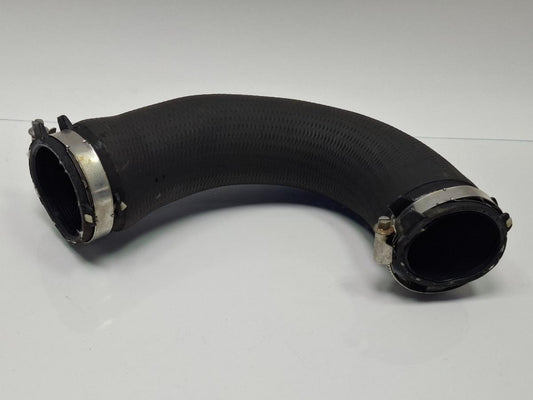 Furtun intercooler turbo  AUDI A4 IV Avant 8K5, B8 2007 - 20152.0 TDI CAGA, CJCA, CMEA, CMFA 8K0145709H