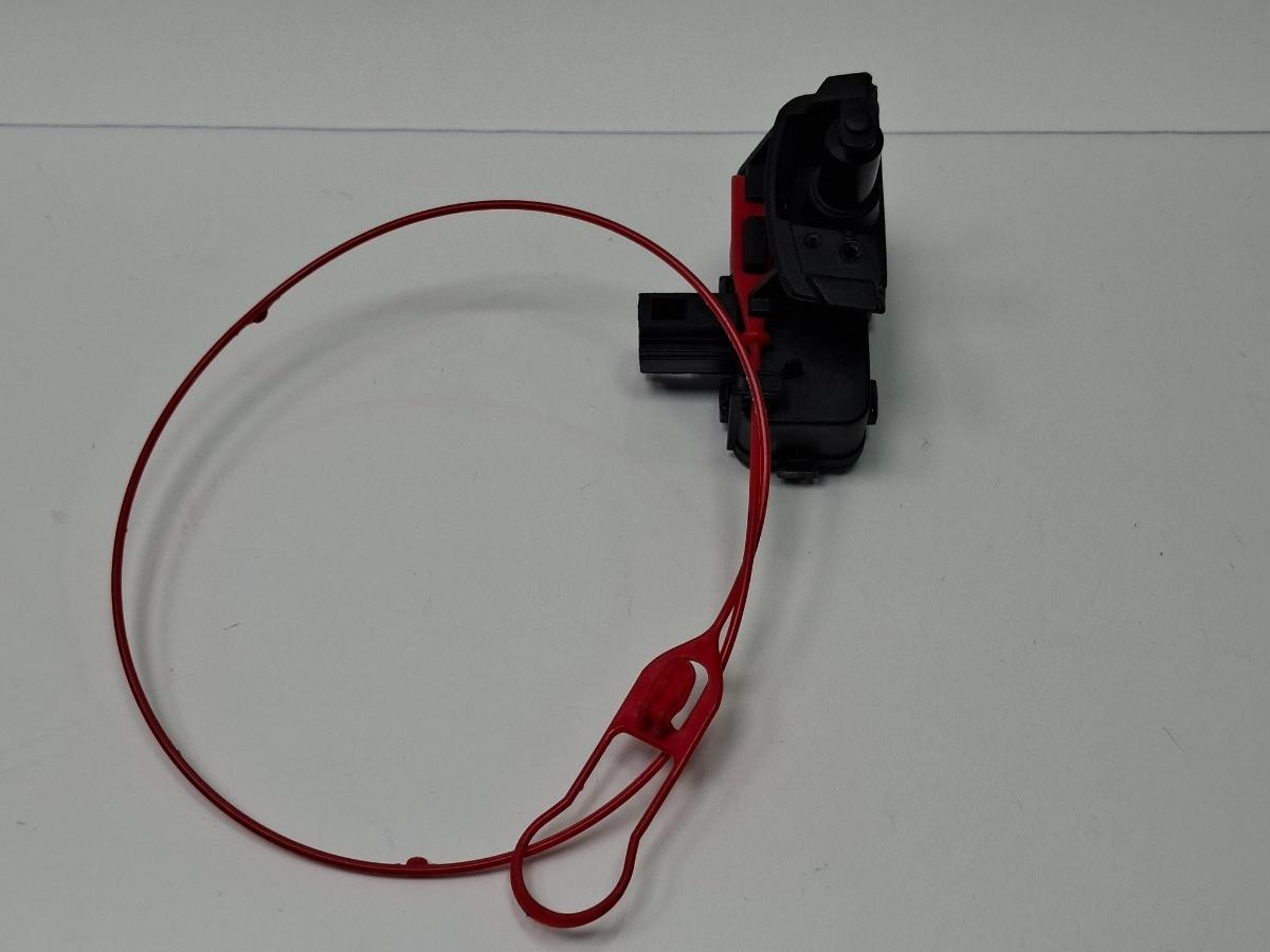 Motoras incuietoare usita rezervor AUDI A4 IV Avant 8K5, B8 2007 - 20152.0 TDI CAGA, CJCA, CMEA, CMFA 8K0862153F