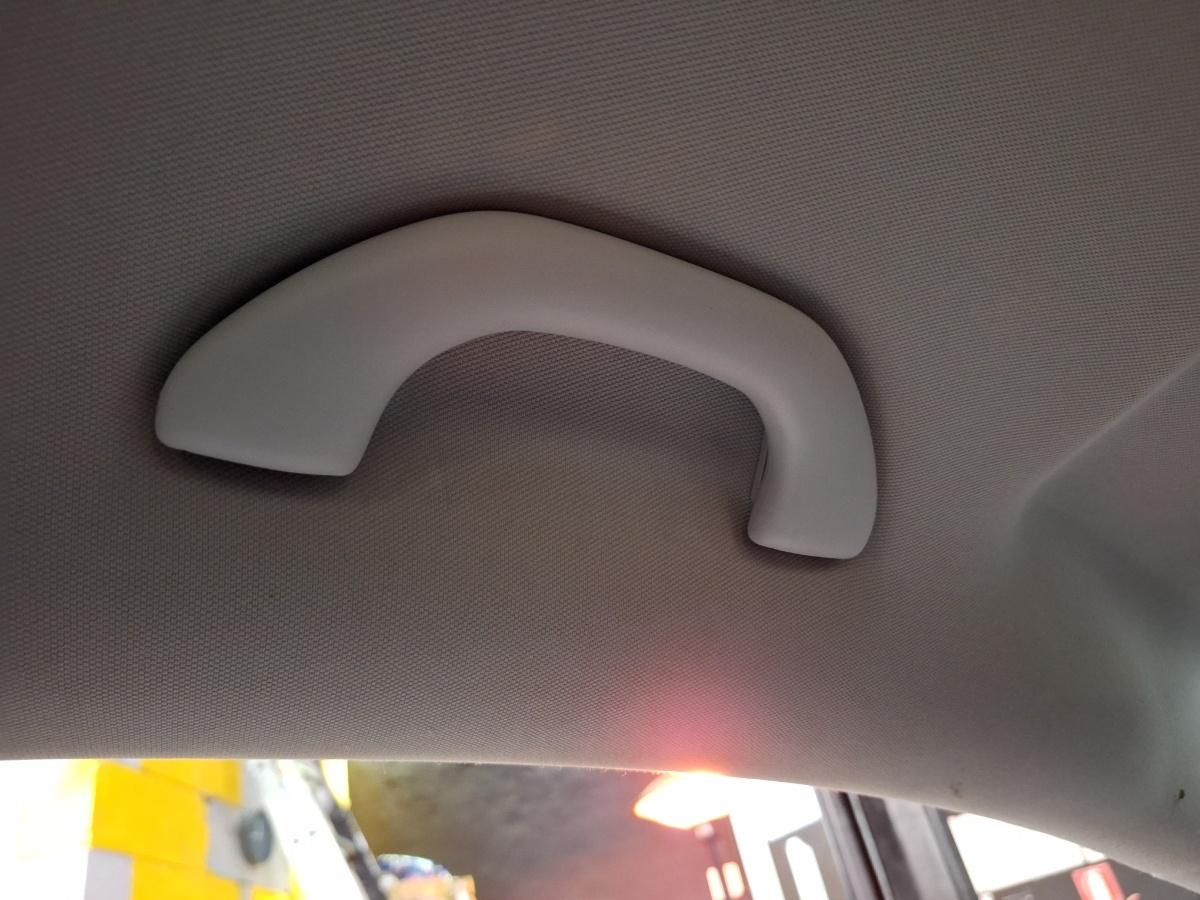 Maner de sustinere plafon fata stanga VOLKSWAGEN PASSAT 365 2010 - 20142.0 2.0 TDi BlueMotion CFFB