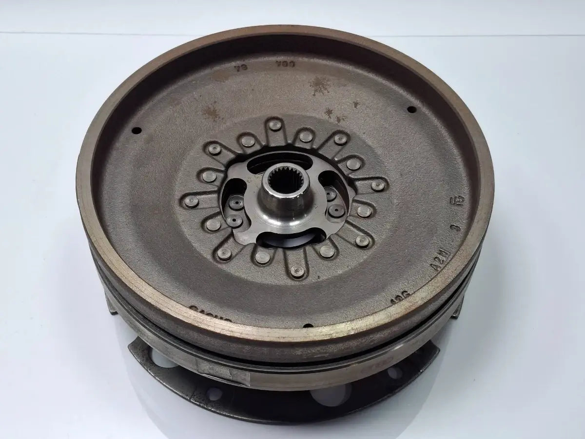 Volanta cutie automata AUDI A4 IV Avant 8K5, B8 2007 - 20152.0 TDI CAGA, CJCA, CMEA, CMFA SACHS 012295000046 0AW105317M