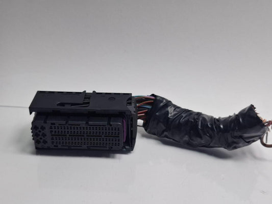 Mufa conector calculator ECU AUDI A4 IV Avant 8K5, B8 2007 - 20152.0 TDI CAGA, CJCA, CMEA, CMFA 8K0906385A
