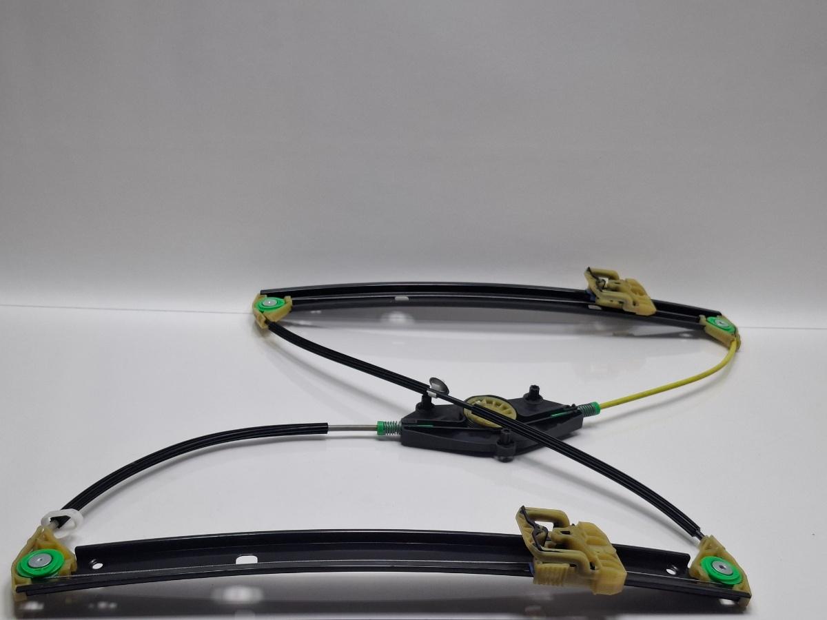 Macara geam dreapta fata AUDI A4 IV Avant 8K5, B8 2007 - 20152.0 TDI CAGA, CJCA, CMEA, CMFA 8K0837462A