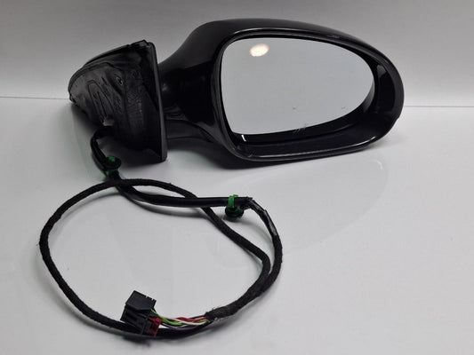 Oglinda cu rabatare dreapta VOLKSWAGEN PASSAT Variant 3C5 2005 - 20112.0 negru LC8Z 3C0857934