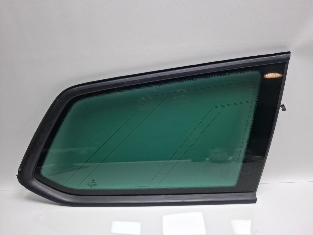 Geam fix privacy dreapta spate VOLKSWAGEN PASSAT Variant 3G5 2014 - >2.0 TDI CRLB, DBGA, DFGA 43R004343 3G9845298BS