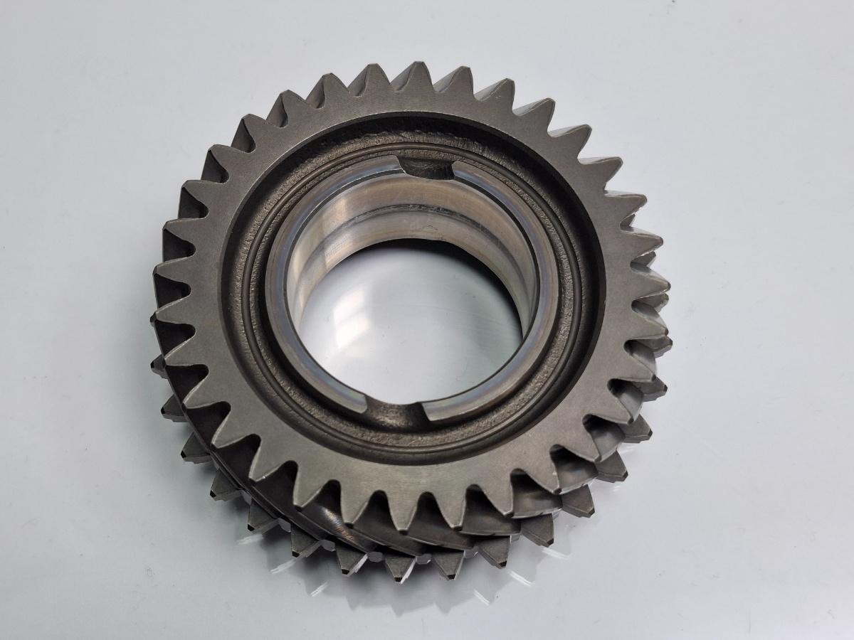 Pinion cuplare treapta a 2 a 32/32 VOLKSWAGEN CADDY IV Estate SAB, SAJ 2015 - >2.0 TDI CUUD, DFSD 02J311261AC