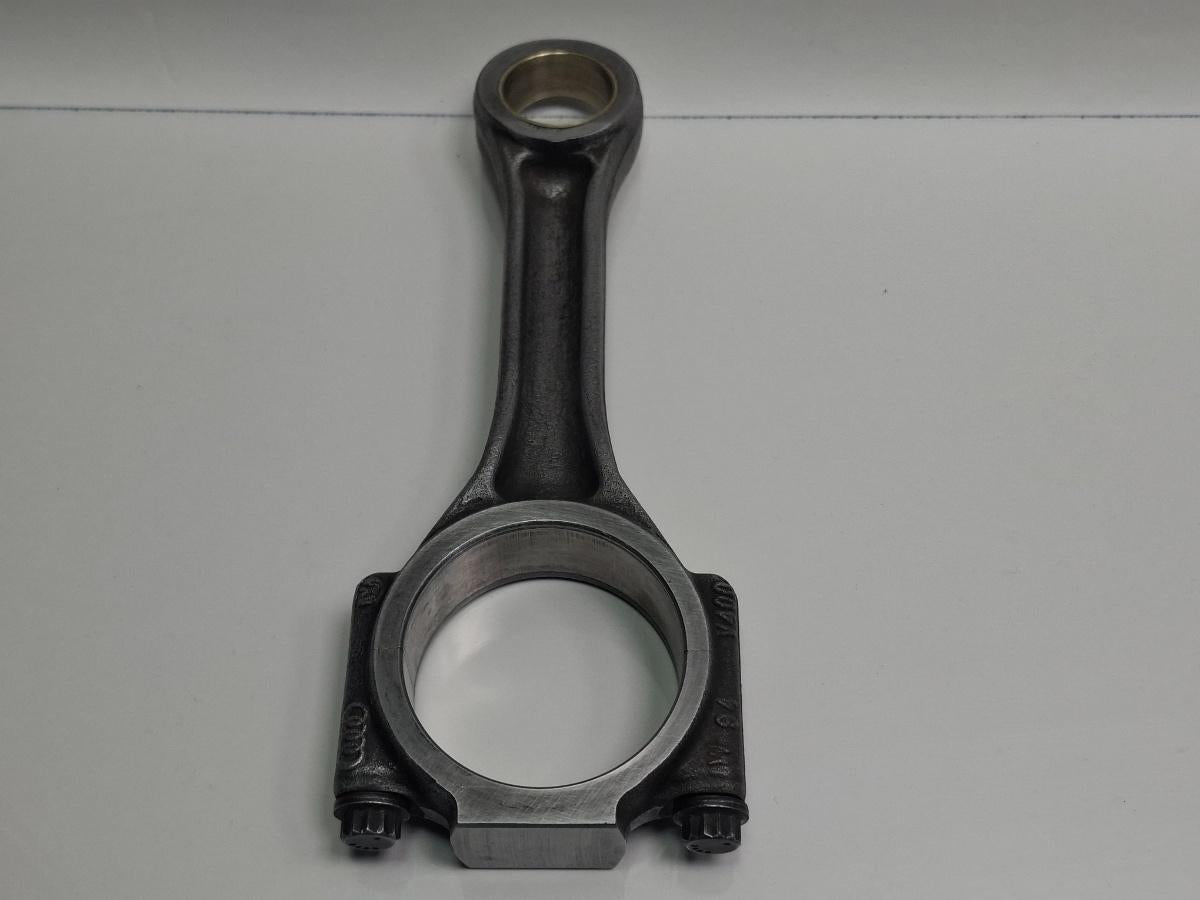 Biela VOLKSWAGEN TOUAREG 7LA, 7L6, 7L7 2002 - 20132.5 R5 TDI BAC, BPE  038105401J