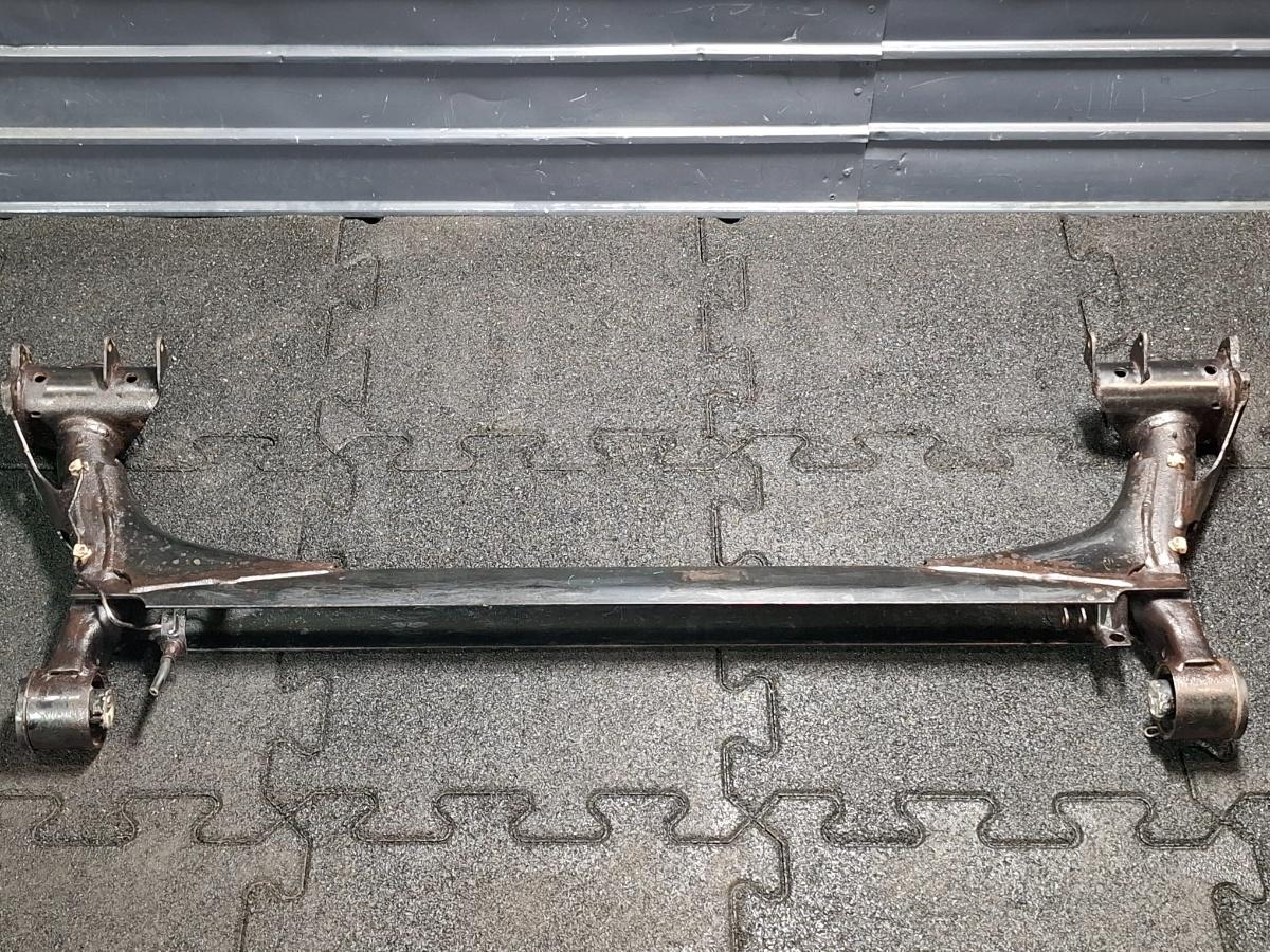 Punte spate VOLKSWAGEN POLO 6N1 1994 - 19991.7 60 SDI AKU 6N0500047F