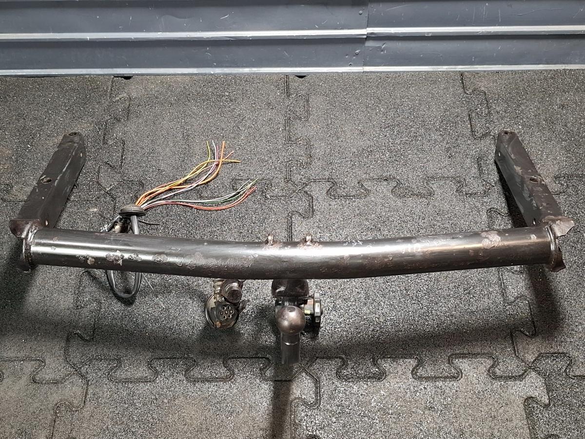 Carlig remorcare VOLKSWAGEN PASSAT Variant 3B6 2000 - 20051.9 TDI AVB