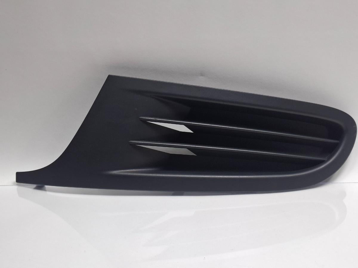 Grila proiector bara stanga fata VOLKSWAGEN GOLF VI 5K1 2008 - 20132.0 TDI CBDC, CLCA 5K0853665A