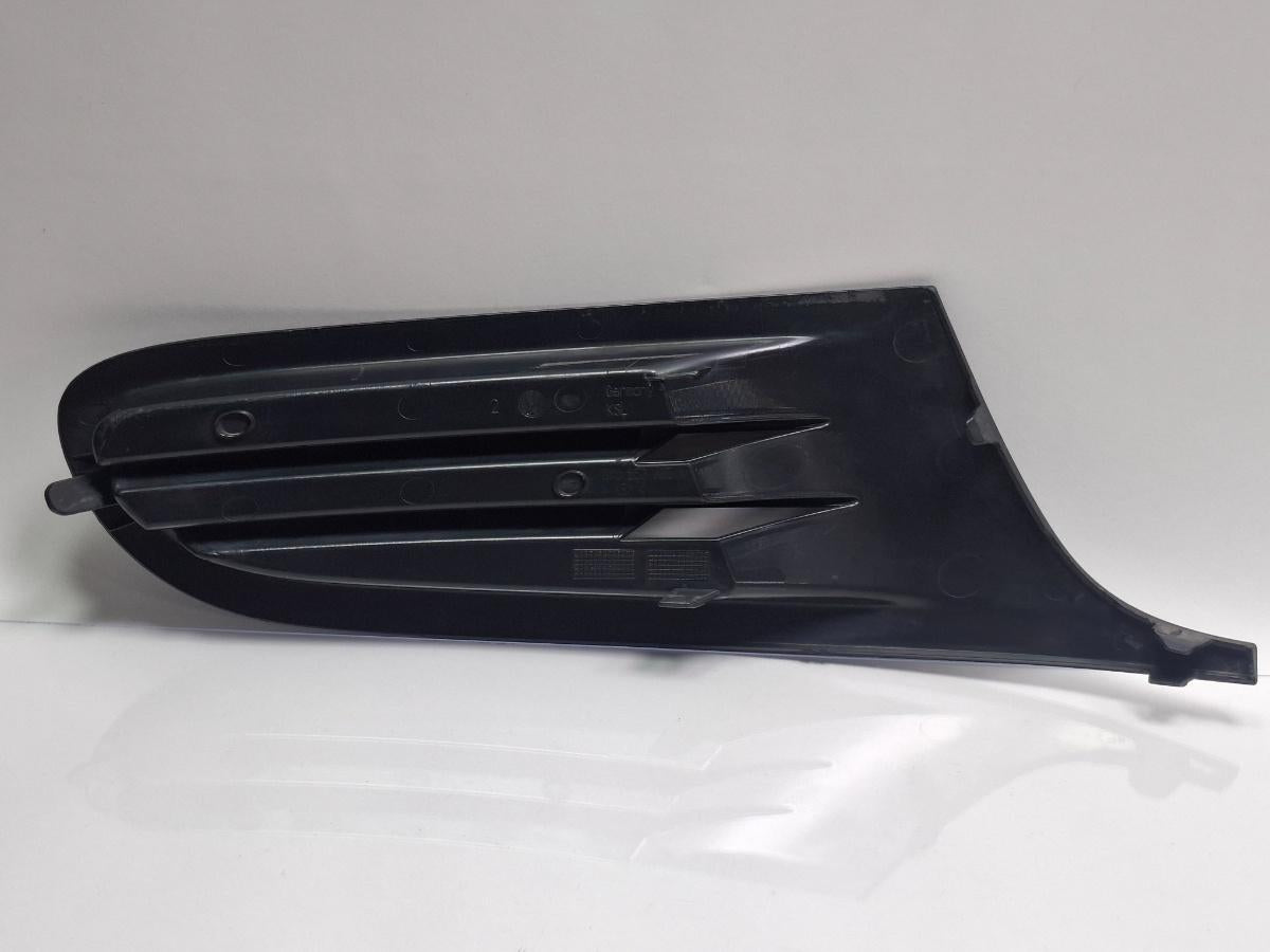 Grila proiector bara stanga fata VOLKSWAGEN GOLF VI 5K1 2008 - 20132.0 TDI CBDC, CLCA 5K0853665A