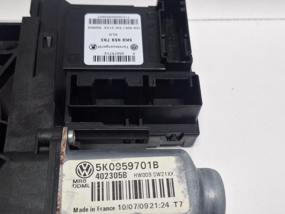 Motoras macara geam stanga fata VOLKSWAGEN GOLF VI 5K1 2008 - 20132.0 TDI CBDC, CLCA 5K0959701B , 5K0959793