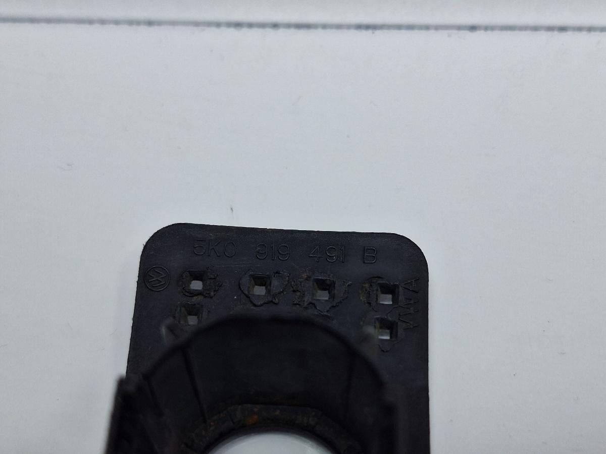 Suport senzor de parcare (PDC) fata VOLKSWAGEN GOLF VI 5K1 2008 - 20132.0 TDI CBDC, CLCA 5K0919491B
