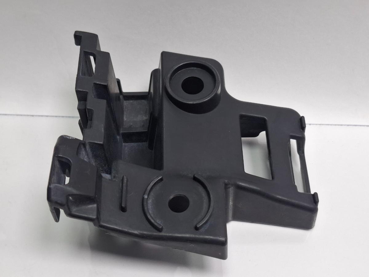 Suport bara stanga spate VOLKSWAGEN GOLF VI 5K1 2008 - 20132.0 TDI CBDC, CLCA 5K6807393A