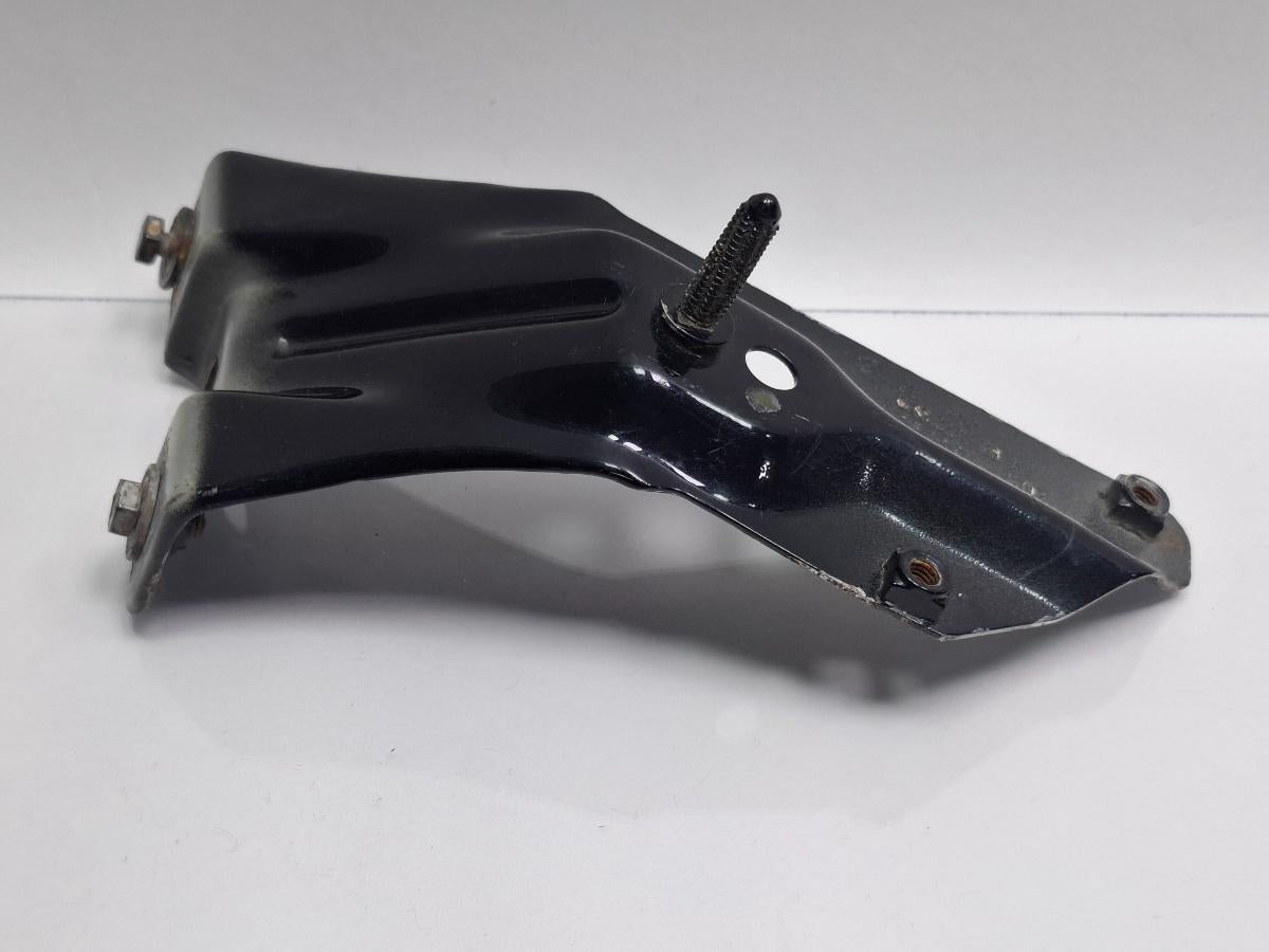 Suport aripa stanga fata VOLKSWAGEN GOLF VI 5K1 2008 - 20132.0 TDI CBDC, CLCA 5K6821135A