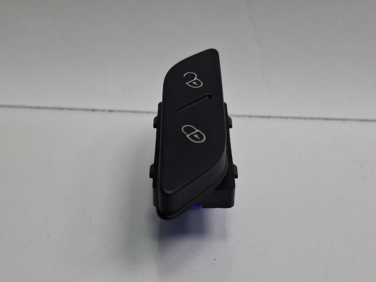Buton blocare usi VOLKSWAGEN GOLF VI 5K1 2008 - 20132.0 TDI CBDC, CLCA 5K0962125