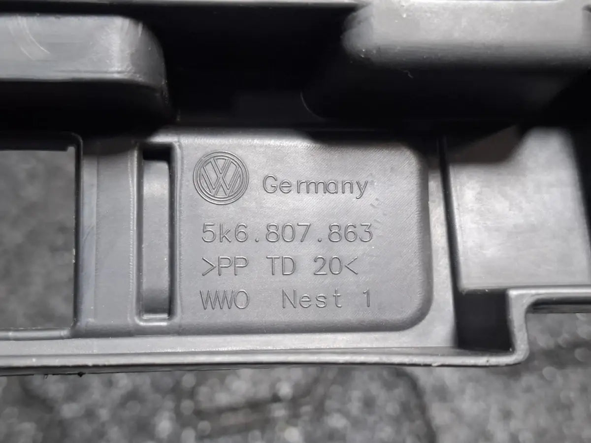 Suport central bara spate VOLKSWAGEN GOLF VI 5K1 2008 - 20132.0 TDI CBDC, CLCA 5K6807863