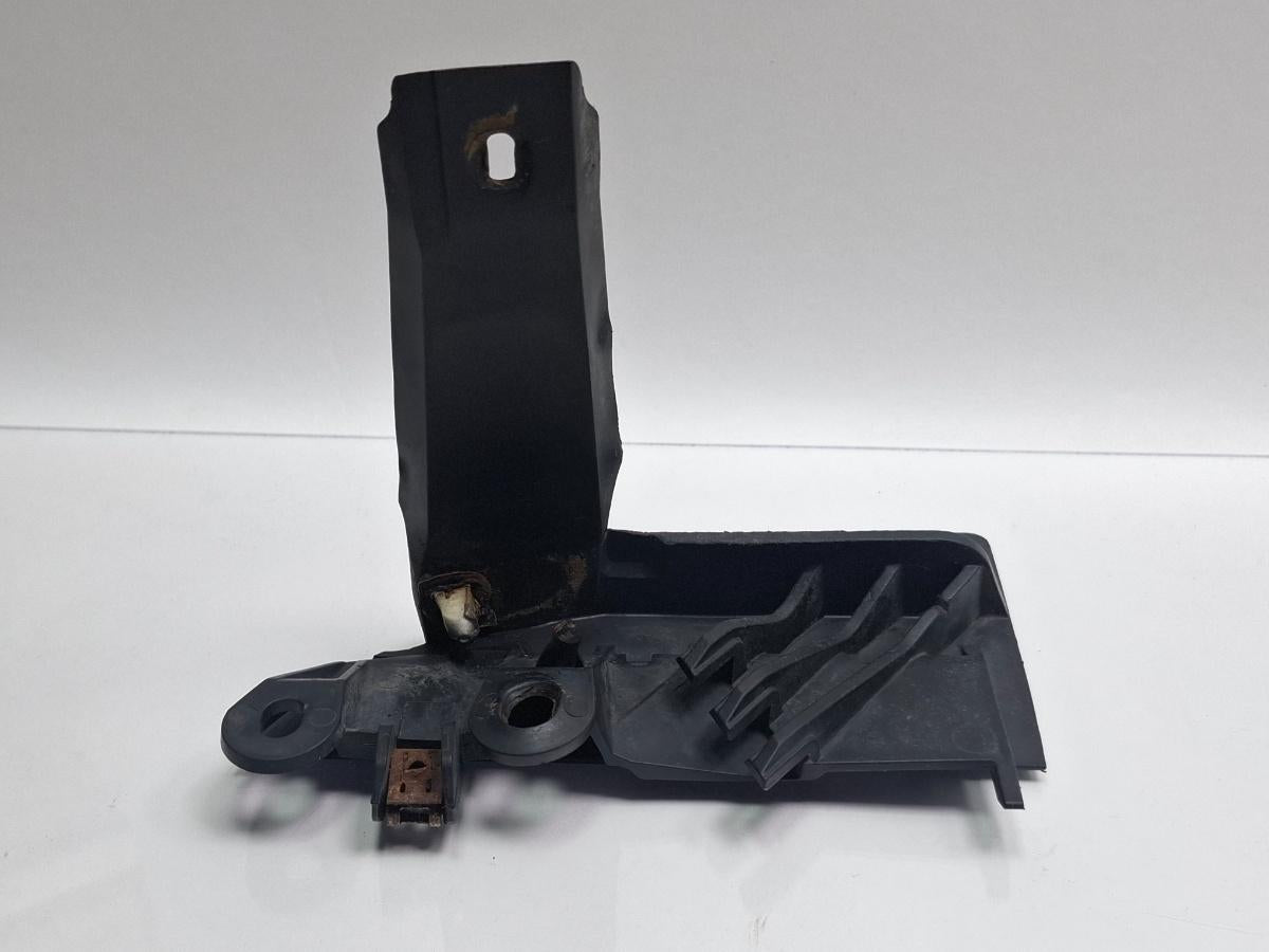 Aparator noroi stanga spate VOLKSWAGEN GOLF VI 5K1 2008 - 20132.0 TDI CBDC, CLCA 1K0854855B