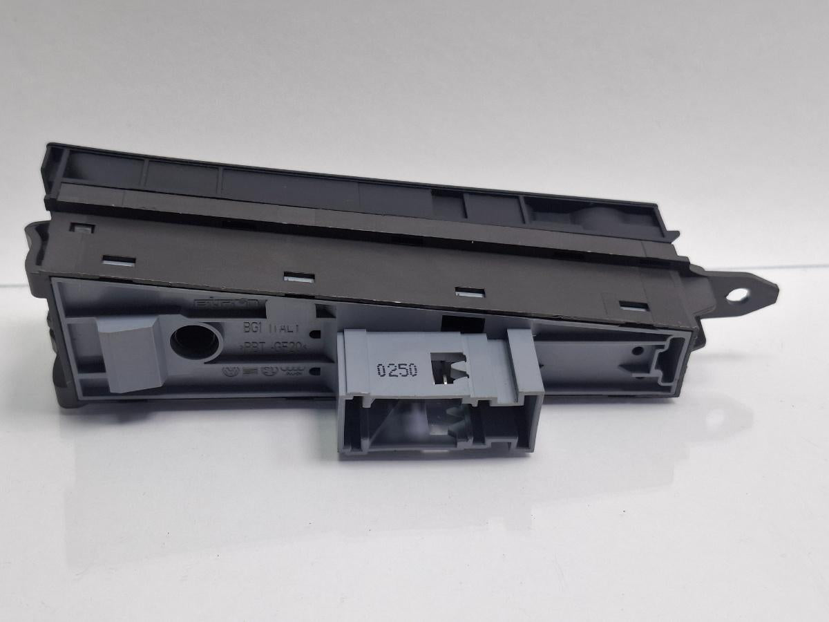 Buton frana mana VOLKSWAGEN PASSAT 365 2010 - 20142.0 2.0 TDi BlueMotion CFFB 3AB927137