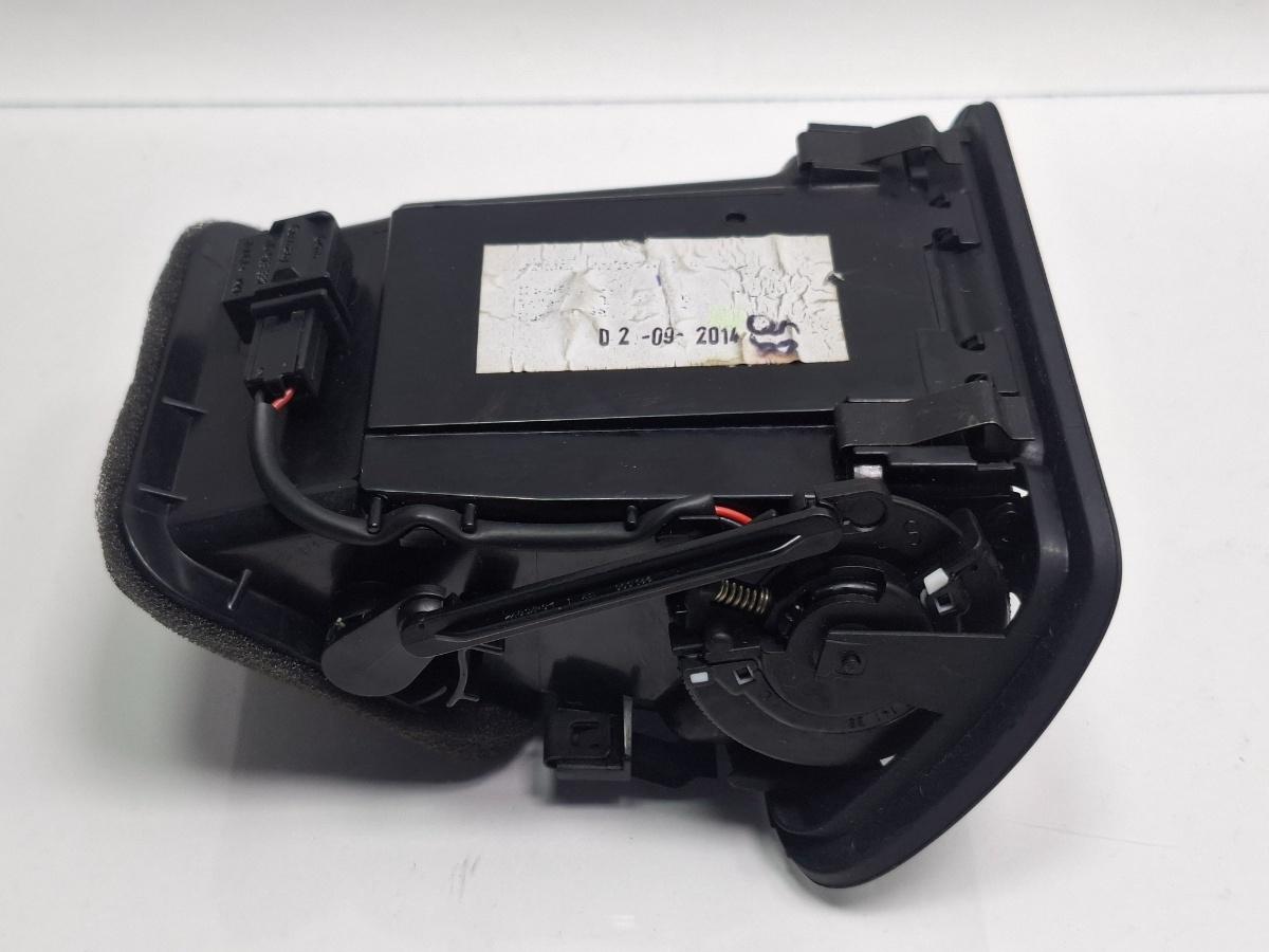 Grila ventilatie stanga VOLKSWAGEN PASSAT 365 2010 - 20142.0 2.0 TDi BlueMotion CFFB 3AB819701A