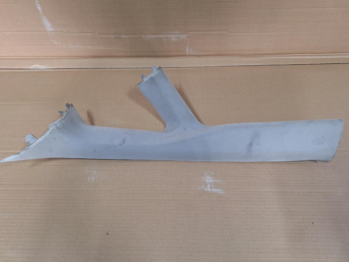 Ornament stalp (A) stanga TOYOTA PRIUS _W3_ 2008 - >1.8 Hybrid 2ZR-FXE 62220-47120